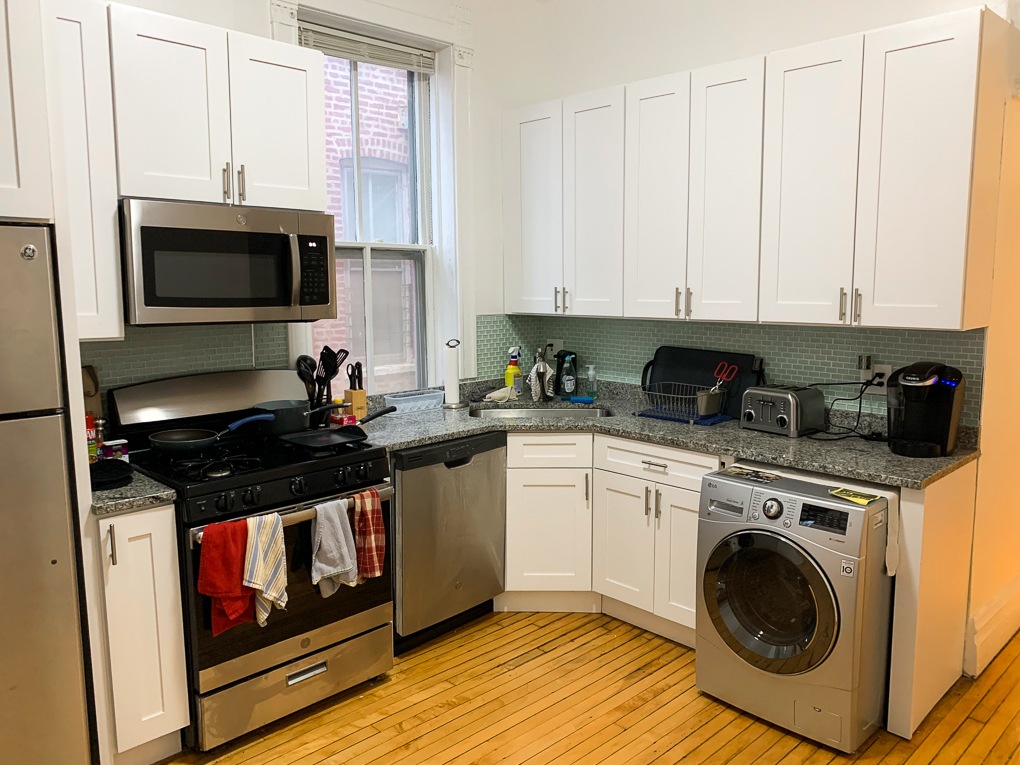 1834 N. Orleans St. 1834 N. Orleans St., Chicago, IL 60614 Old Town Triangle - Leasing by Cross Street